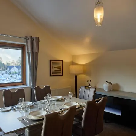 Lake District Apartment At Windermere Marina Village Bowness-on-Windermere Esterno foto