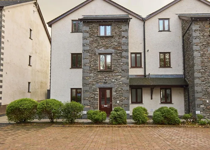 Lake District Apartment At Windermere Marina Village